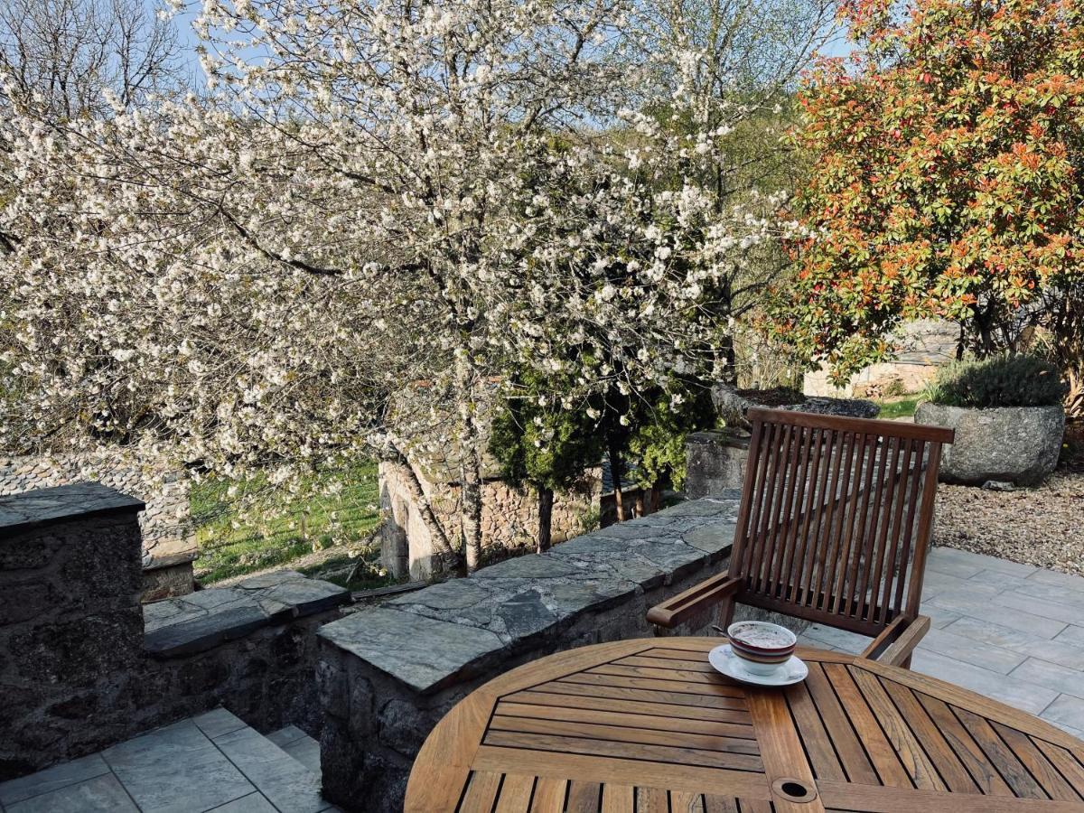 La Maison De Mon Pere Le Nayrac Ngoại thất bức ảnh